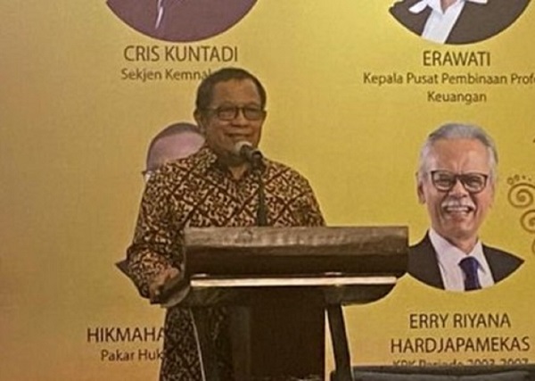 Ketua Umum AAI, Misbahul Munir saat menyampaikan sambutan. (foto : istimewa)