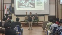 Fathul Wahid saat menyampaikan materi Kuliah Umum kepada mahasiswa, Selasa (23/6/2026). (foto : istimewa)