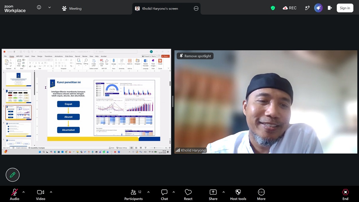 Kholid Haryono saat memaparkan hasil penelitian desertasi kepada wartawan secara virtual, Jumat (31/7/2026). (foto : istimewa)
