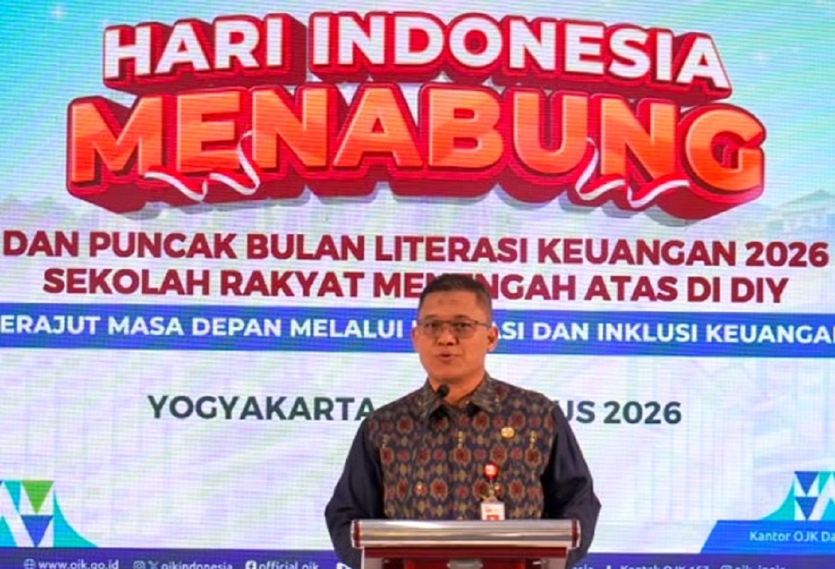 Eko Yunianto, Kepala OJK DIY saat menyampaikan sambutan pada Puncak HIM dan Bulan Literasi Keuangan di Bantul. (foto : istimewa)
