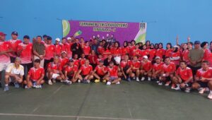 Peserta foto bersama. (foto : heri purwata)