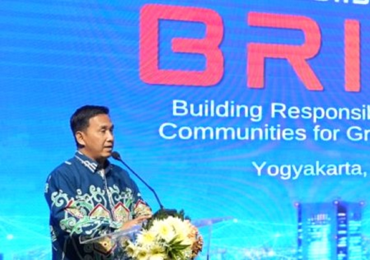 Winda Nur Cahyo, saat membuka Program P2A UIISAGE BRIDGE 2026 di Kampus Terpadu UII. (foto : istimewa)